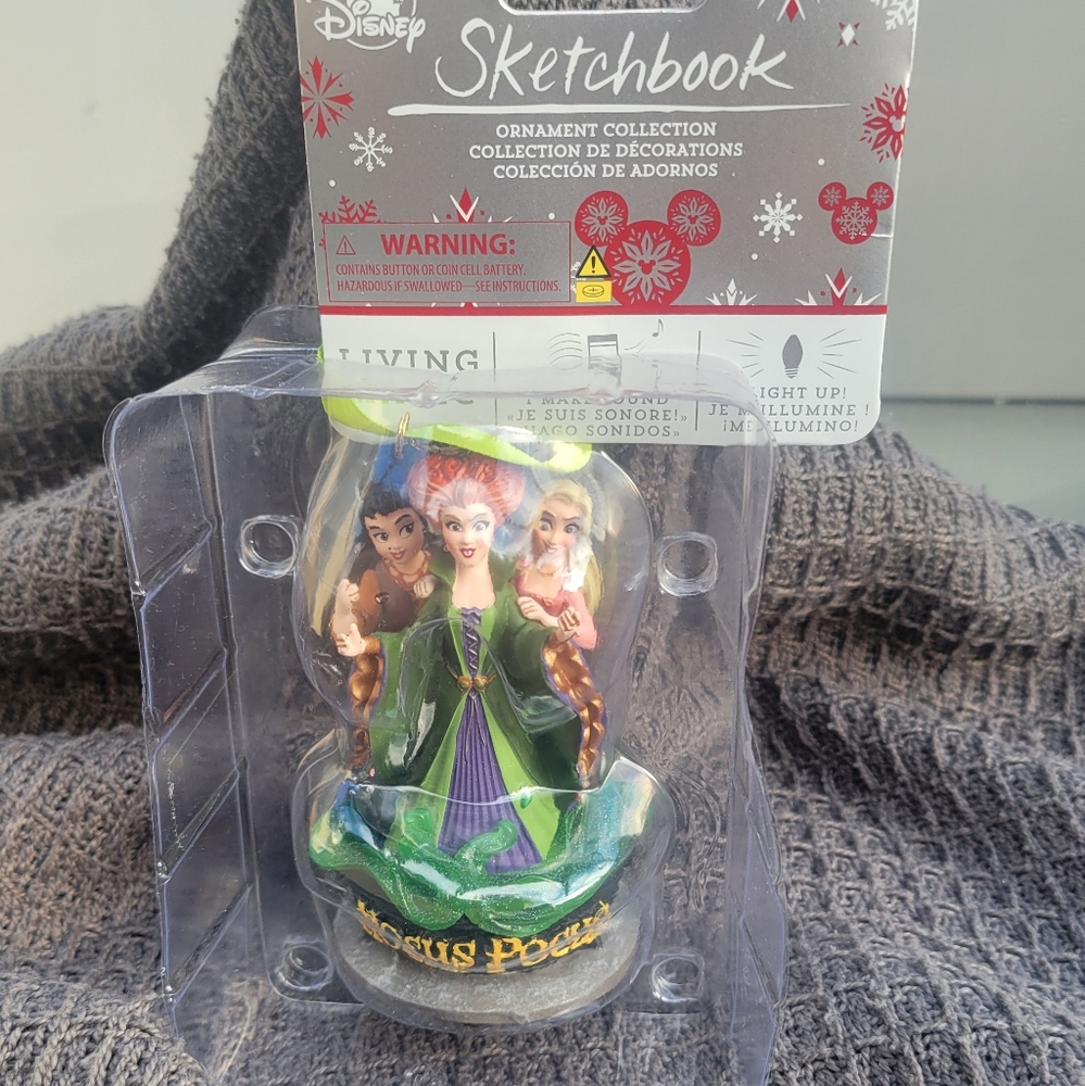 Disney Hocus Pocus Light Up/Sound Ornament-BRAND NEW WITH TAGS - Picture 4 of 11